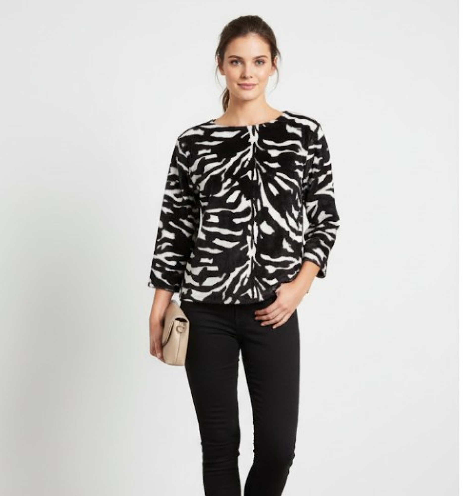  Essence Faux Fur Top